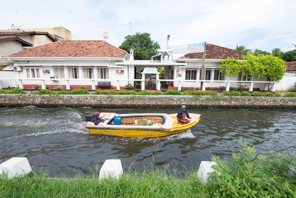Hamilton House Hotel Negombo Bagian luar foto